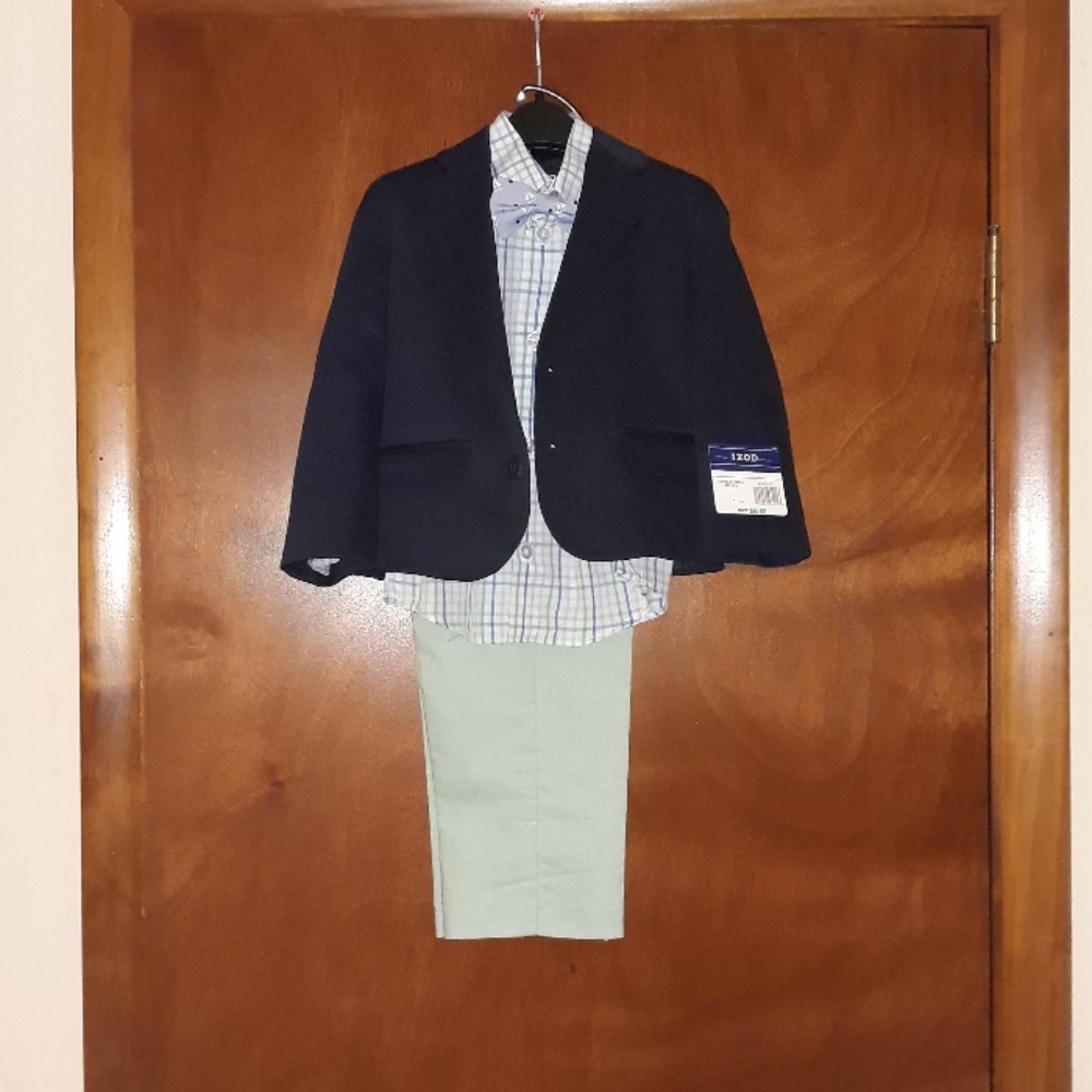 NWT Toddler IZOD Sportsuit